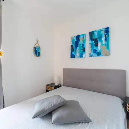 Brorent- Casa Medusa Apartment